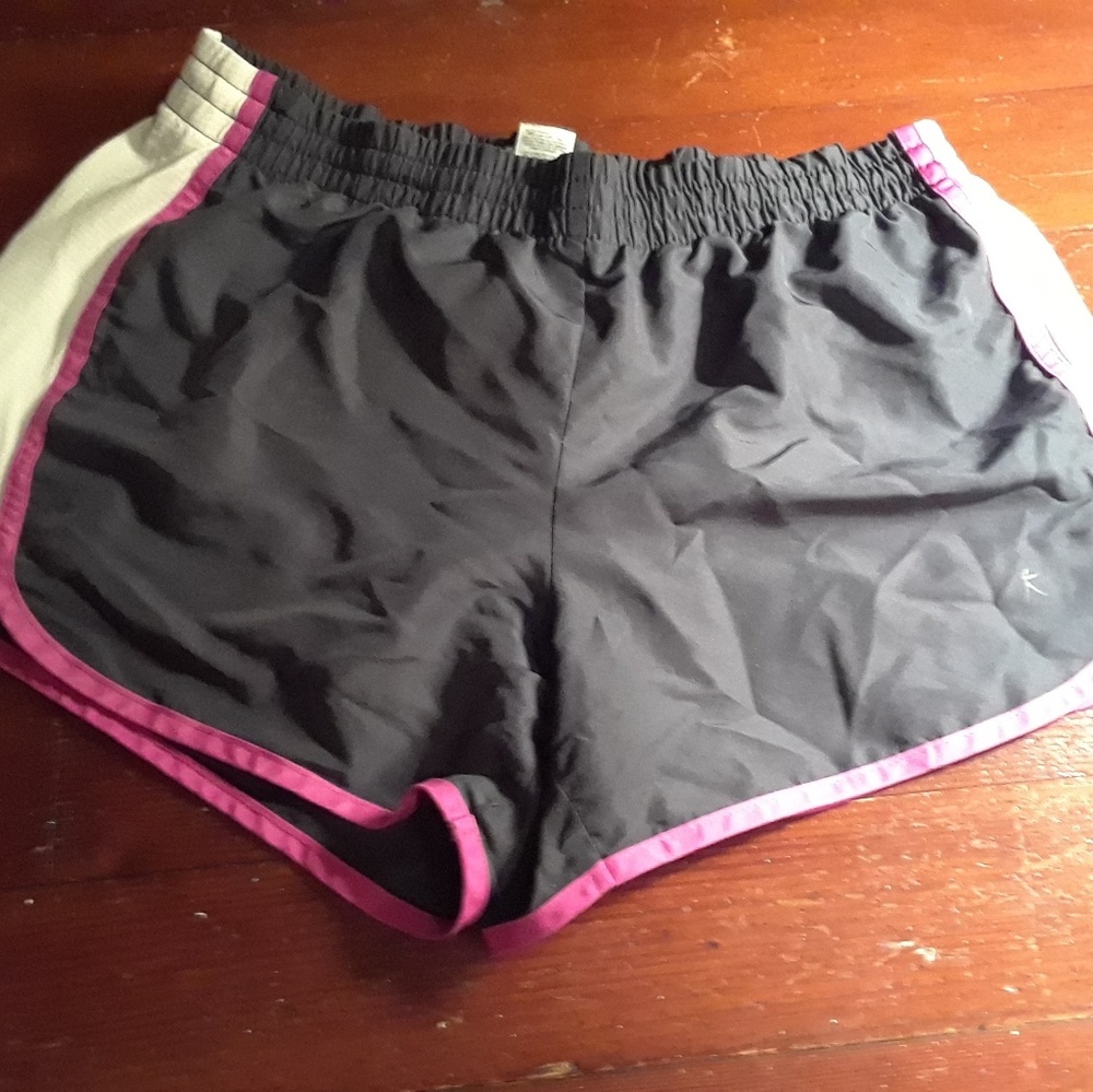 Athletic shorts